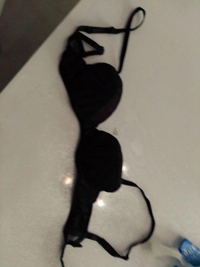 Soutien gorge taille 85b Wonderbra - photo numéro 1