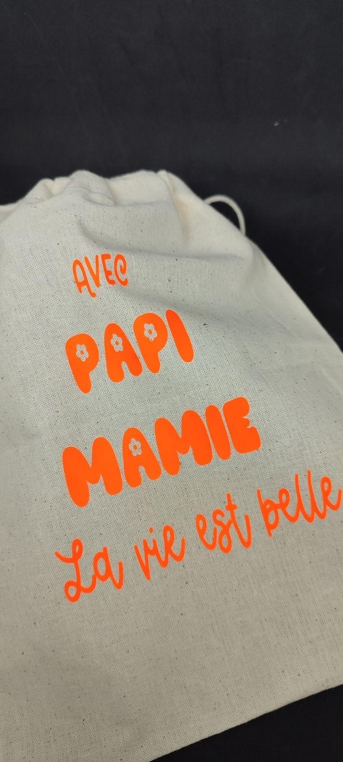 Pochon coton neuf avec papi mamie  la vie est belle - photo numéro 3