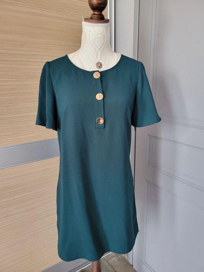 Robe manches courtes verte sapin Camaïeu taille M - photo numéro 1