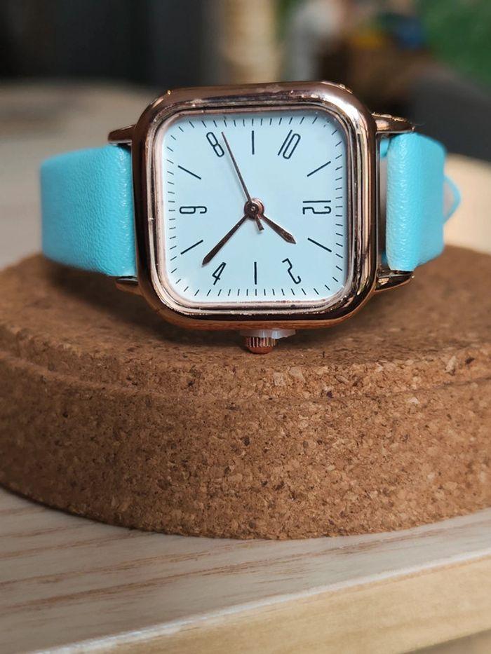 Montre carrée bleu ciel, classique - photo numéro 2