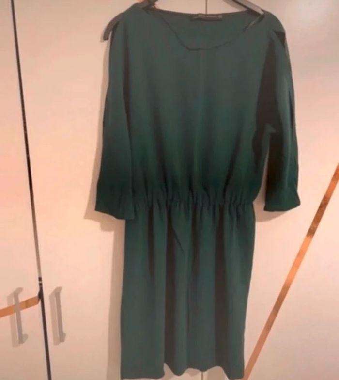 Robe chic Zara très bon état 36 - photo numéro 4