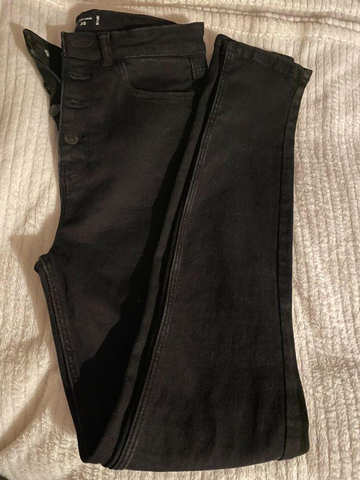 Vend pantalon Kiabi - photo numéro 1