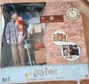 Coffret figurine Harry Potter avec son chariot et sa chouette