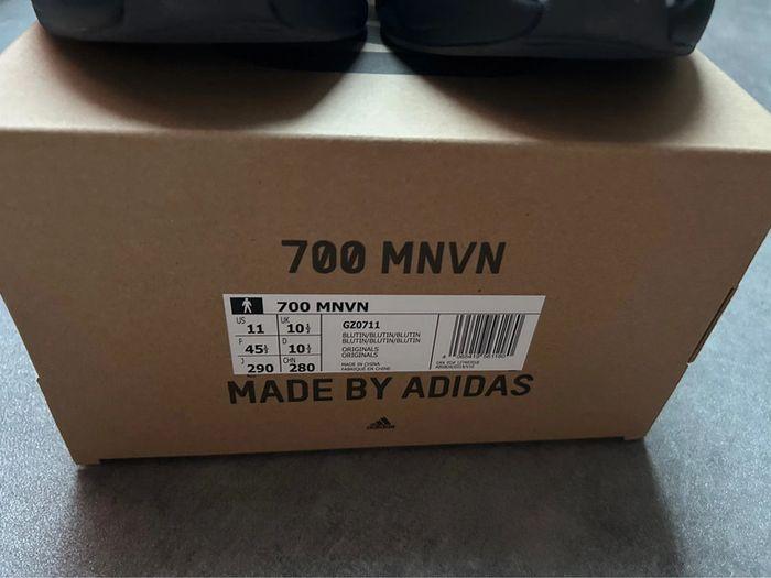 Yeezy 700 MNVN Bleu Thint 45,5 - photo numéro 3