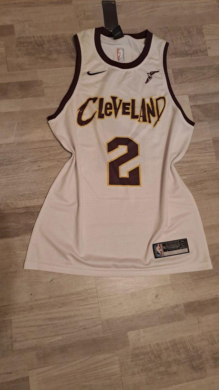 Maillot de basket Cleveland - photo numéro 1