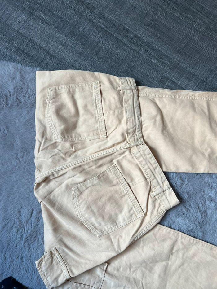 Pantalon Cargo beige bershka - photo numéro 3