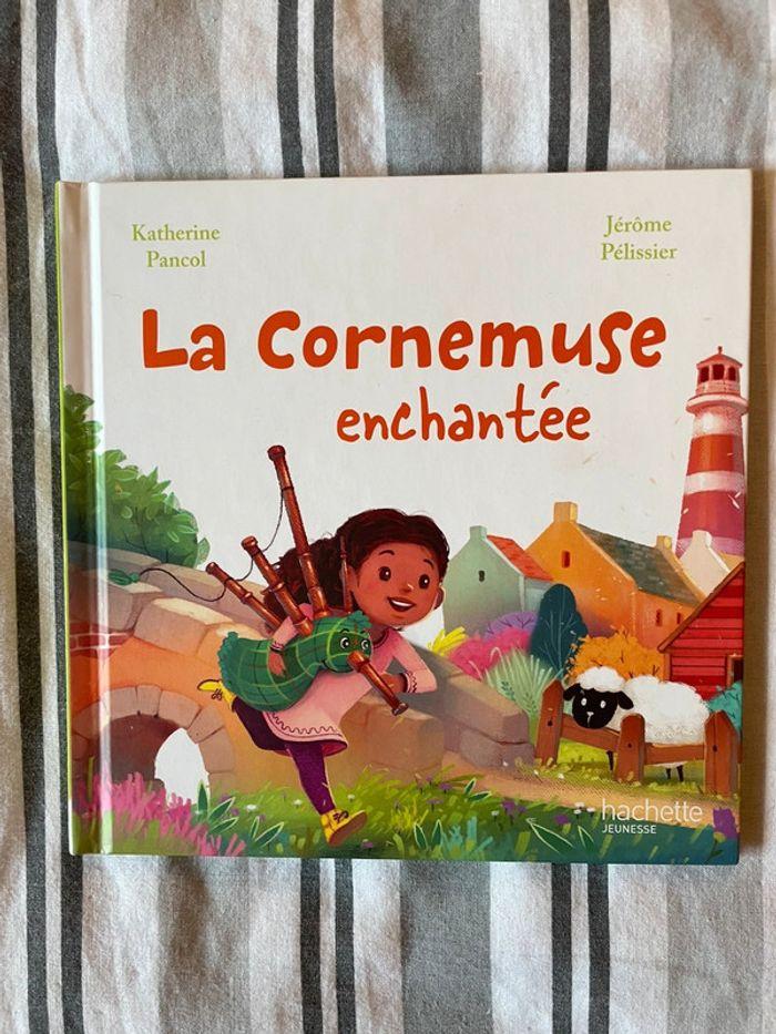 Livre enfant « la cornemuse enchantée » - photo numéro 1