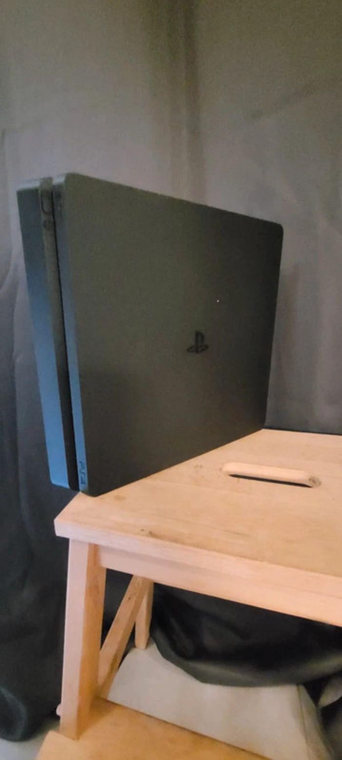 Ps4 slim 1 tb - photo numéro 3