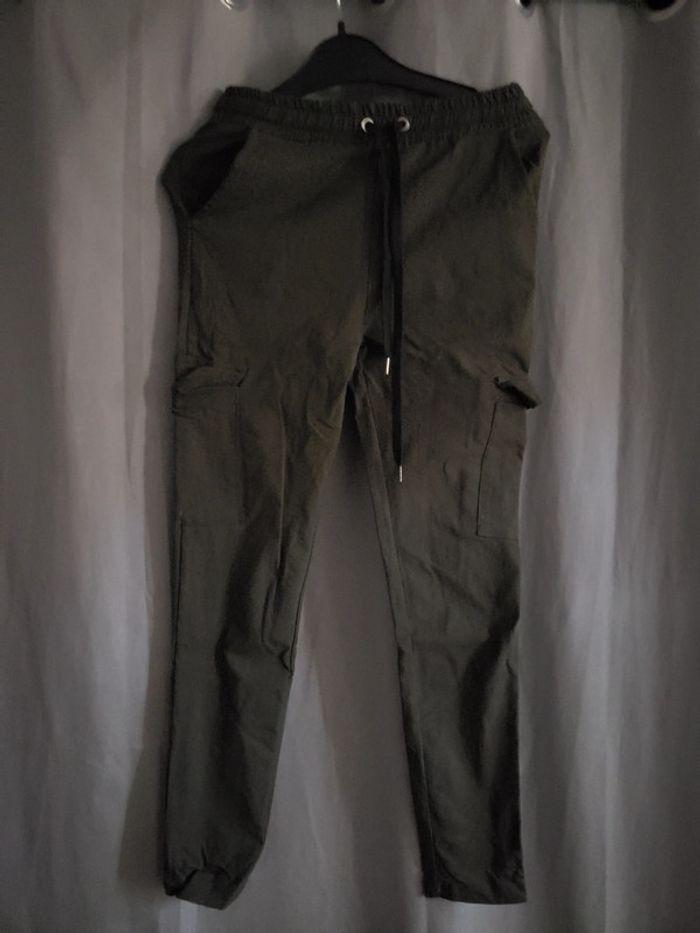 Pantalon cargo - photo numéro 1