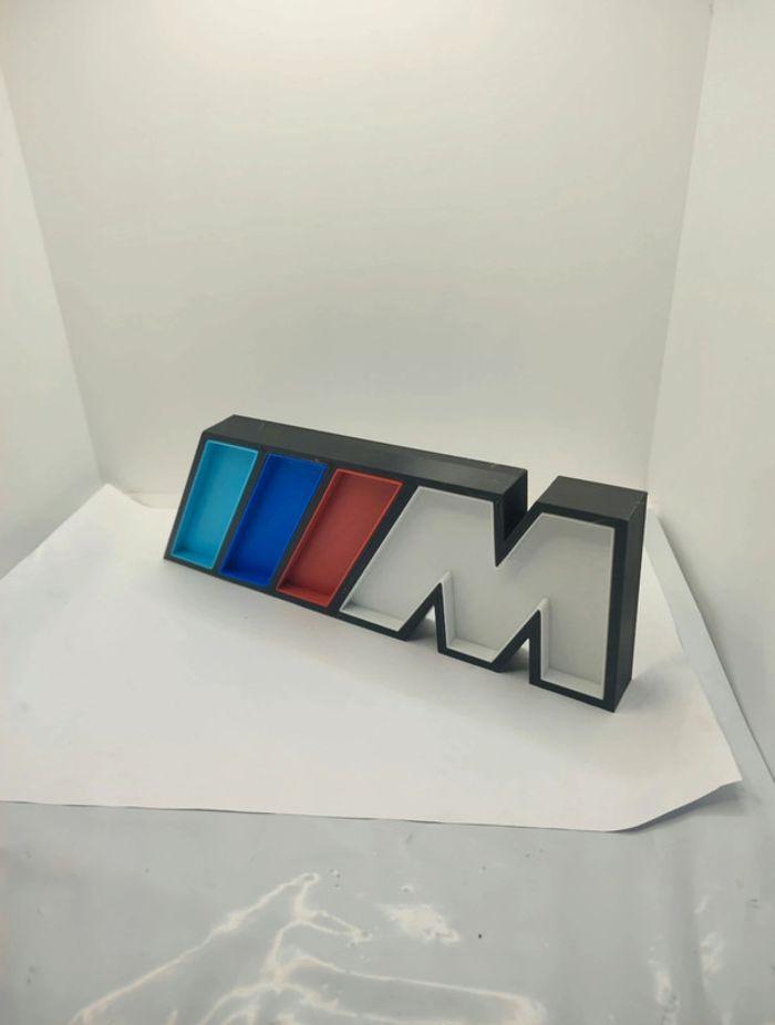 Logo figurine BMW pack M sport - photo numéro 1