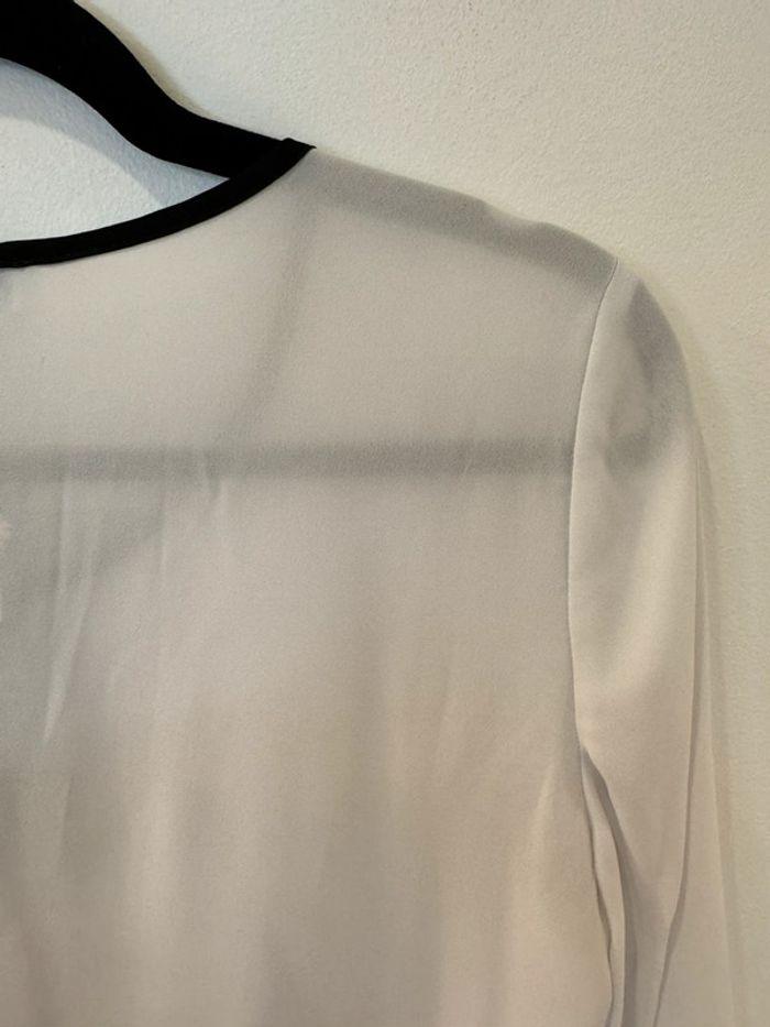 Blouse Claudie Pierlot blanche évasée Taille 38 - photo numéro 9