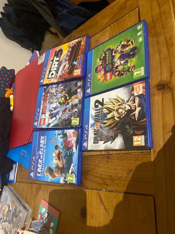 Lot de 5 jeux video ps4 - photo numéro 1