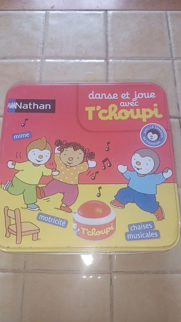 Danse et joue avec Tchoupie - photo numéro 1