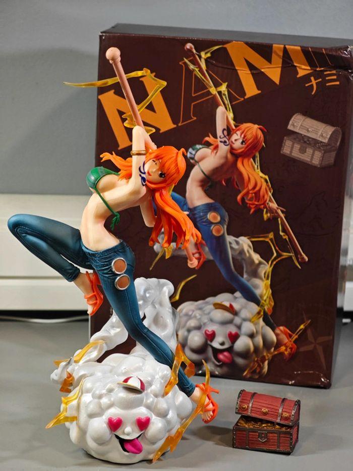 Figurine One Piece : Nami Fight 25cm neuve avec boîte - photo numéro 1