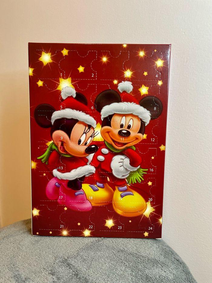 Calendrier de l’Avent de Noël Disney Mickey Mouse - photo numéro 2