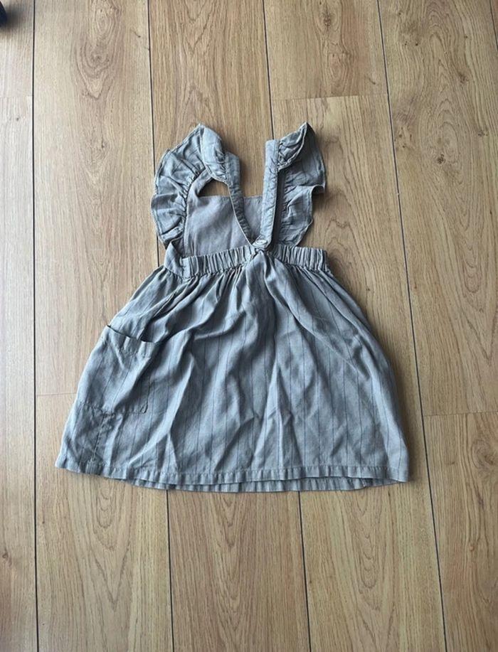 robe longue Zara gris taille 3 ans / 98 cm - photo numéro 2