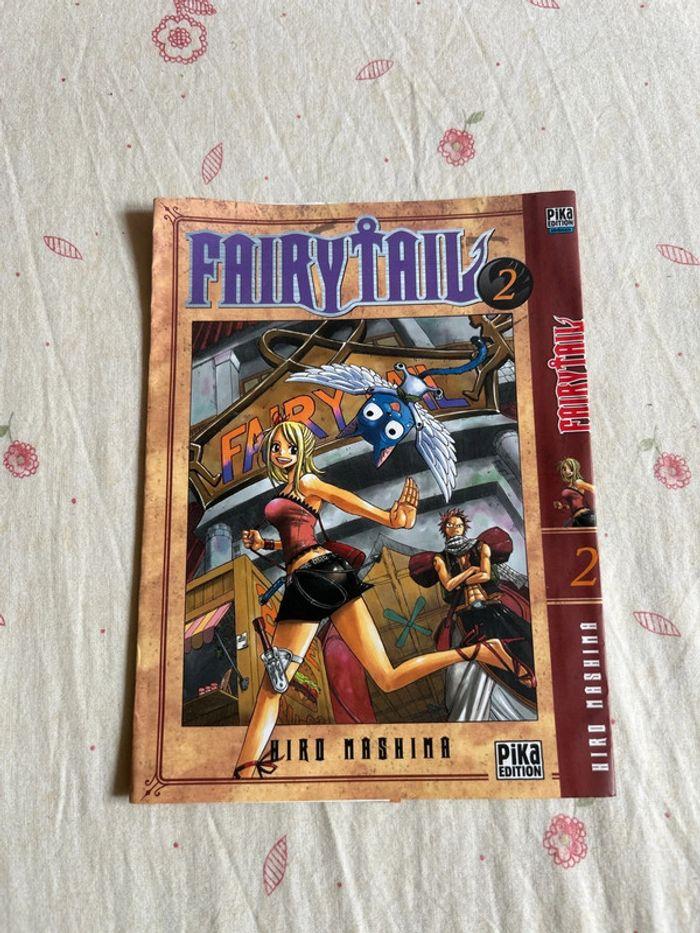 Jaquette tome 2 fairy tail - photo numéro 1