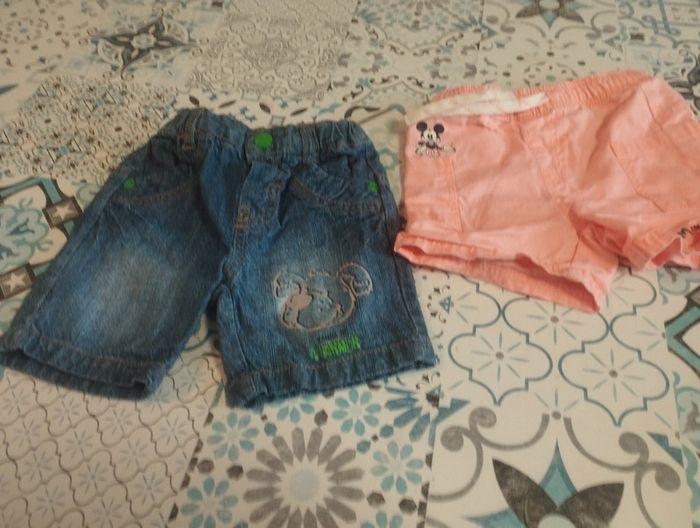 Lot de 2 shorts 9 mois tbe