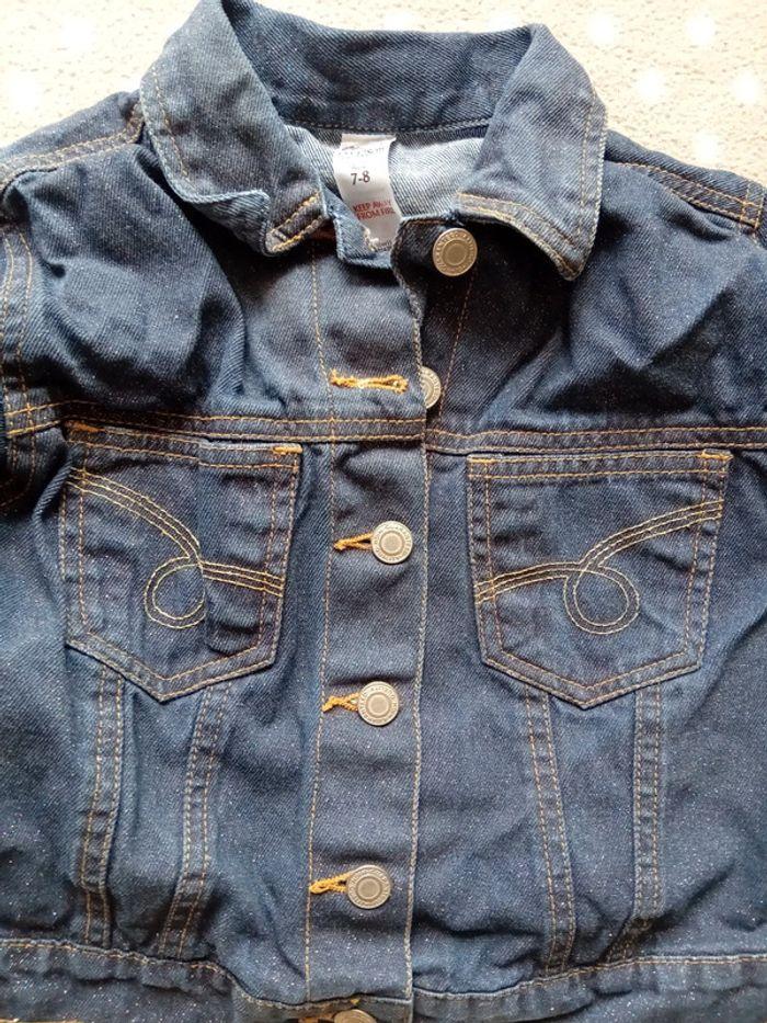 Veste en jean avec paillettes 7 - 8 ans - photo numéro 2