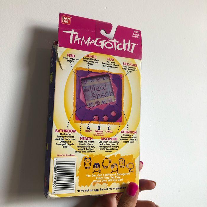 Tamagotchi en boite 1996-1997 - photo numéro 3