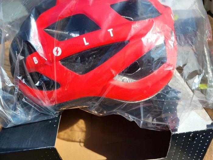 Casque de vélo 🚲 Bolt neuf en L 🏷 - photo numéro 3