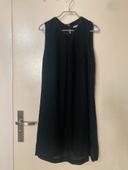 Petite robe noire h&m taille 42