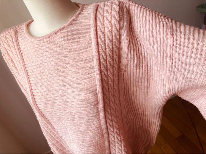 Authentique Pull vintage maille torsadée rose layette - photo numéro 10