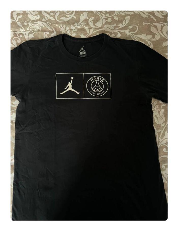 Tee shirt noir avec motifs | Jordan nike - photo numéro 6