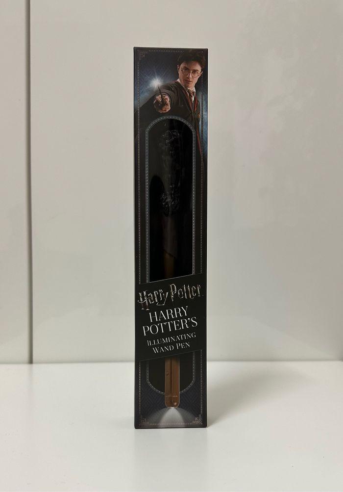 Harry Potter Illuminating Wand Pen (The Noble Collection) - photo numéro 1