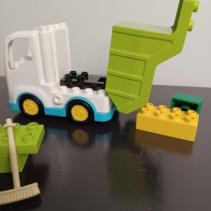 Vrac camion - poubelles - briques lego duplo - photo numéro 5