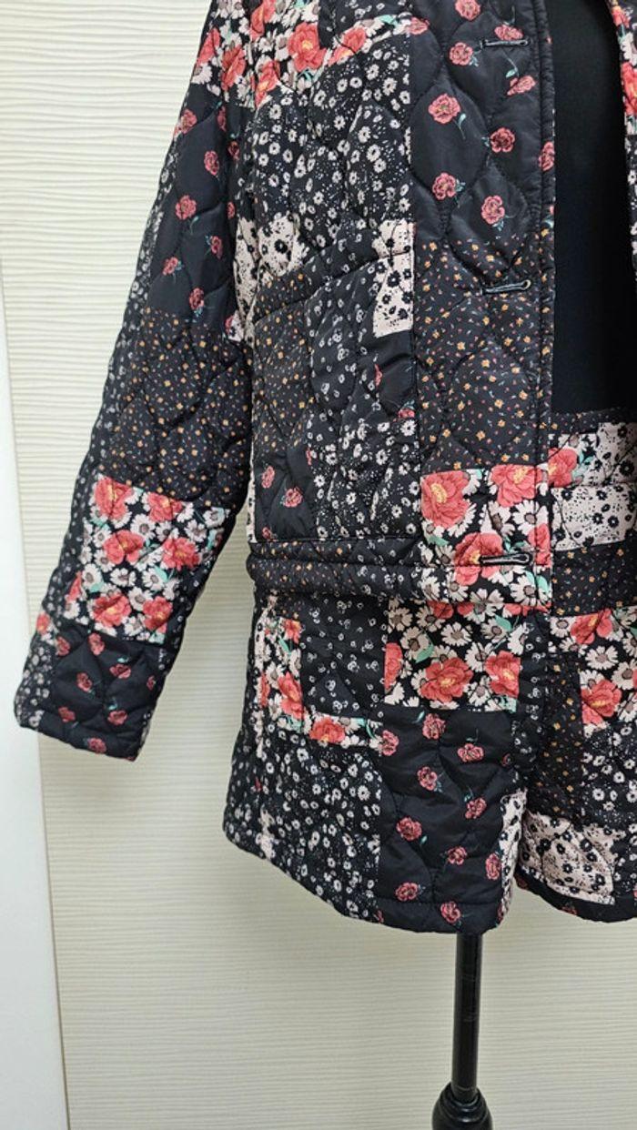 Ensemble short et veste matelassés fleurs noir Primark - photo numéro 3