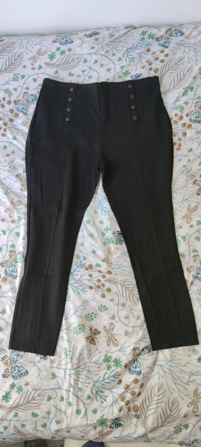 Pantalon legging à faux boutons - photo numéro 1