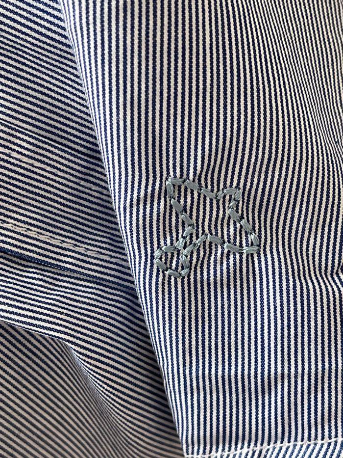 Chemise italienne d’excellente qualité avec logo brodé - photo numéro 5