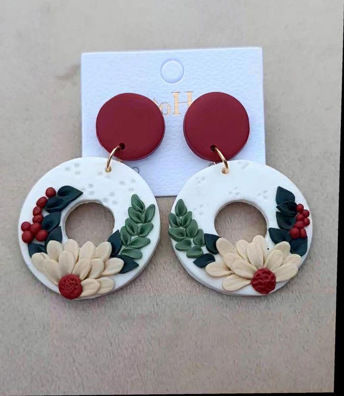 Boucles d'oreilles noël fleurs séchées blanches bordeaux paris - photo numéro 1