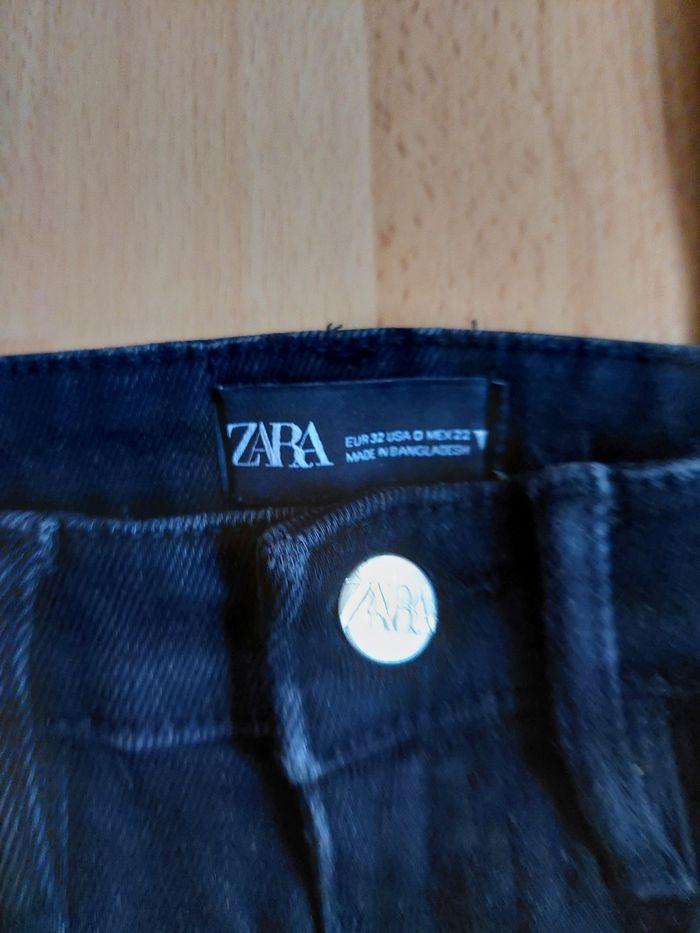 Jean femme noir Zara noir taille 32 - photo numéro 3