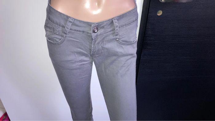 Pantalon gris taille 36 - photo numéro 2