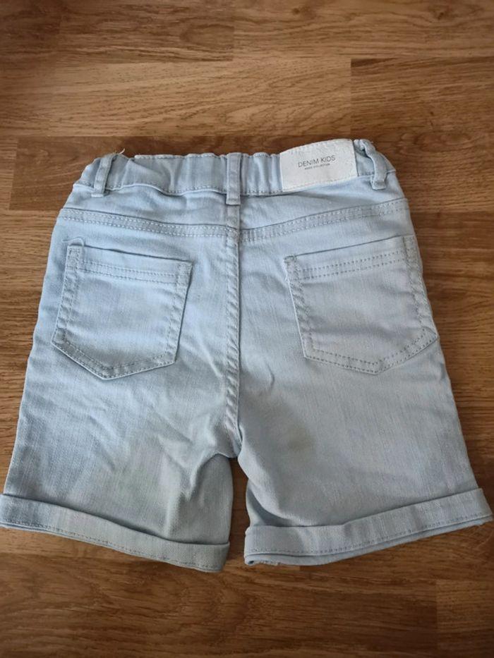 Short en jean 4 ans - photo numéro 2