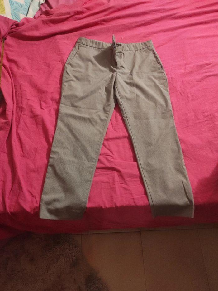 Joli pantalon Zara 40 - photo numéro 3