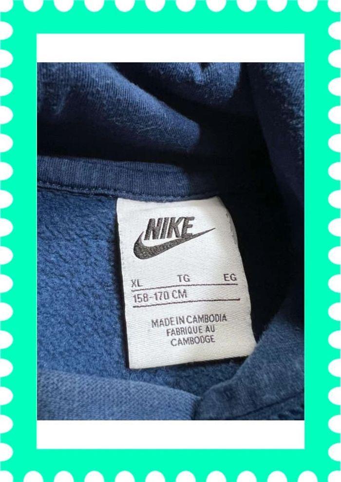 👕 Sweat à capuche Nike logo brodé Bleu Marine Taille S 👕 - photo numéro 7