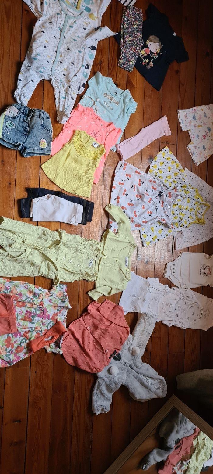 Lot vêtements bébé fille 3 mois - photo numéro 1