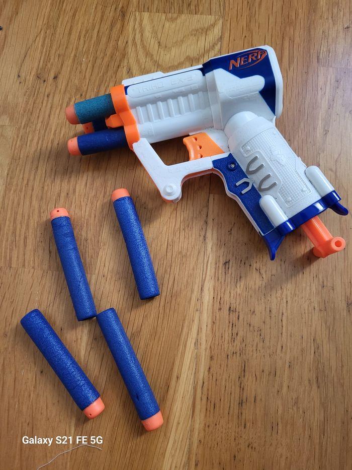 Pistolet Nerf - photo numéro 1