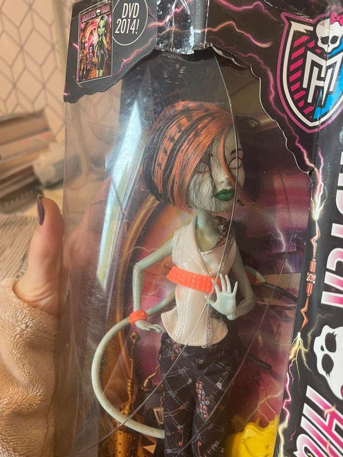 Monster High Scarah Scream Freaky Fusion - photo numéro 2