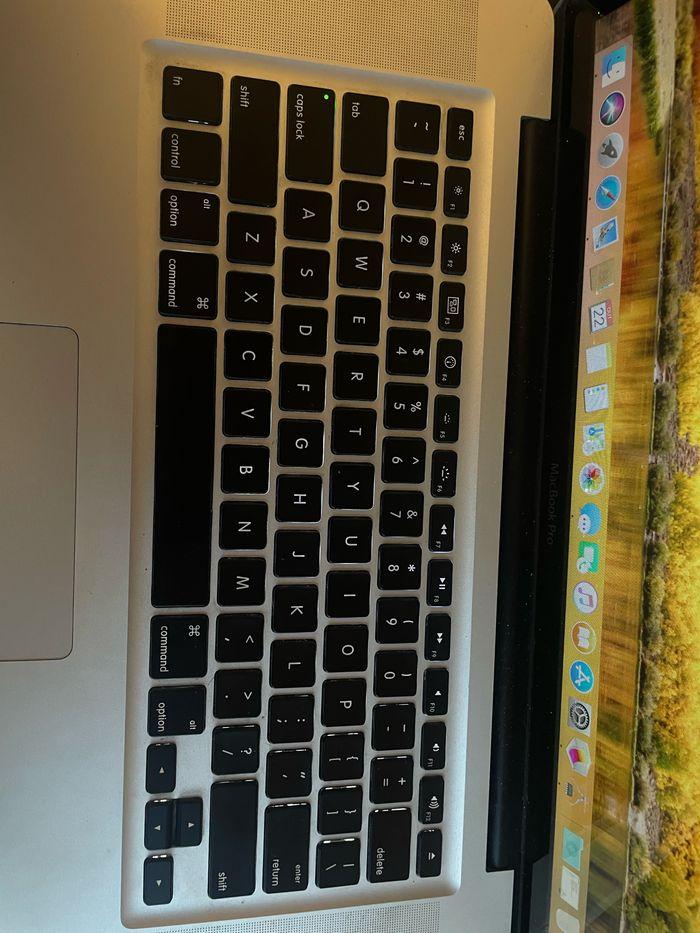 MacBook Pro (15-inch, Early 2011) - photo numéro 2