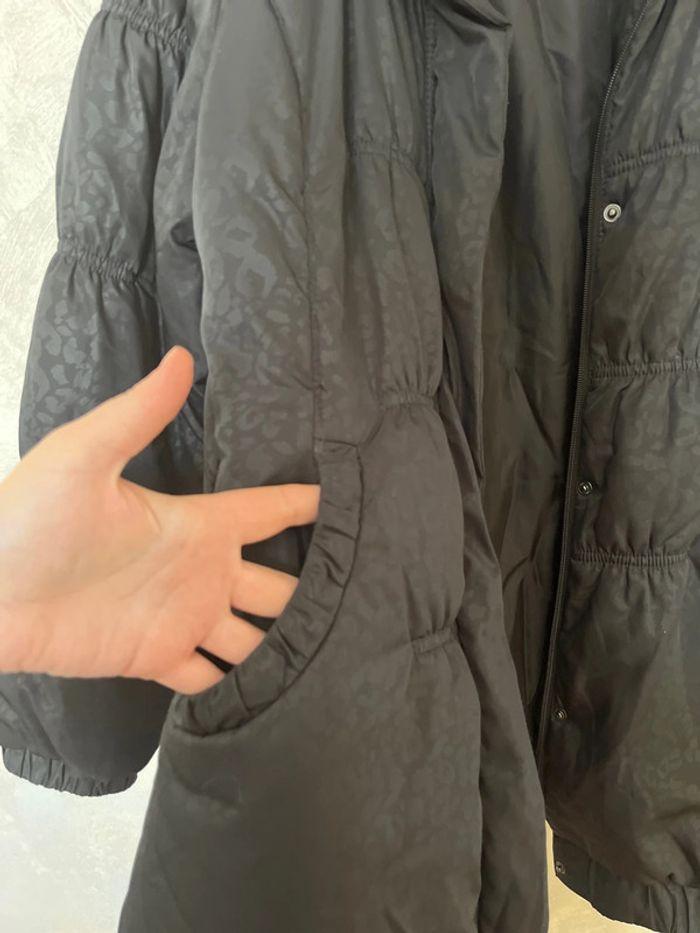 Manteau doudoune noire Neuve taille 42 / 44 - photo numéro 4