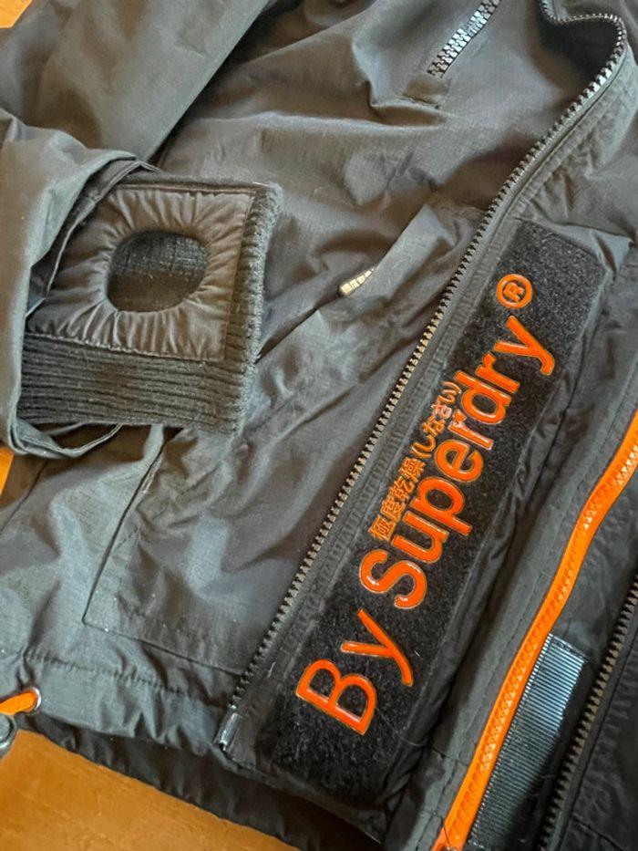 Veste d’hiver coupe vent Superdry taille M - photo numéro 2