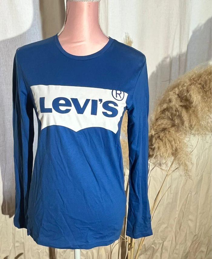 Haut Levis taille XS ou 14 ans - photo numéro 1