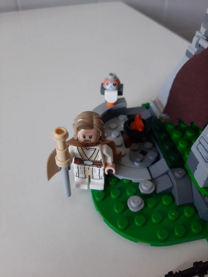 LEGO Star Wars - Entraînement sur l'île d'Ahch-To 75200 - photo numéro 3