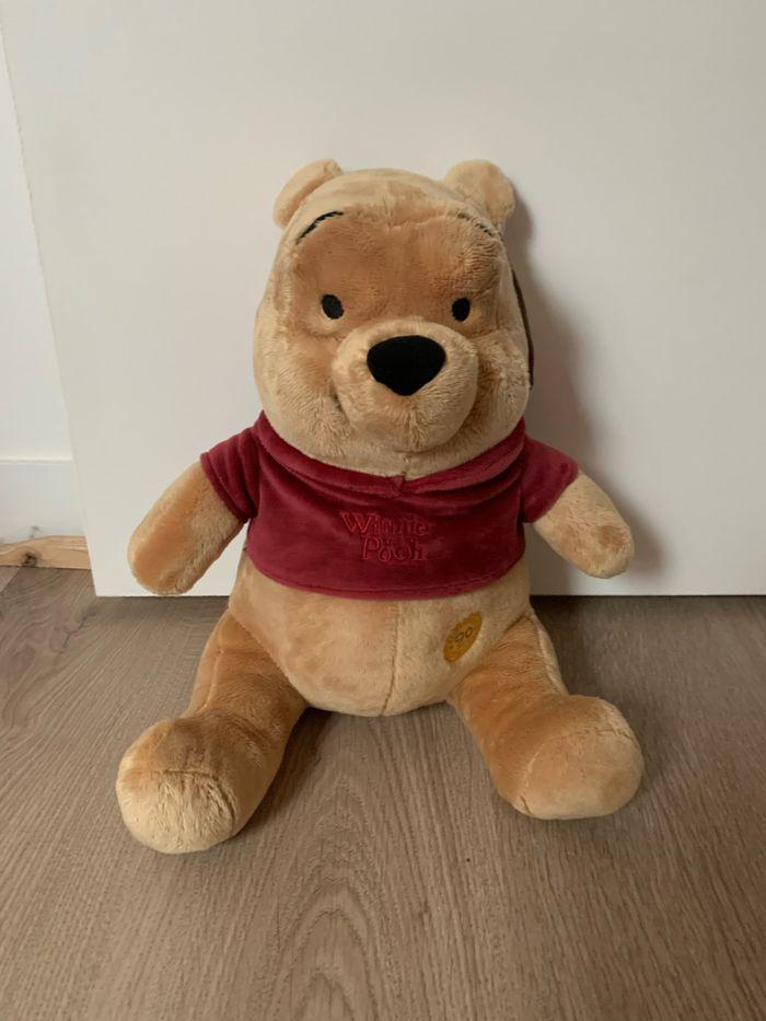 peluche Winnie, l’ourson - photo numéro 1