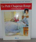 livre. Le petit. Chaperon Roge