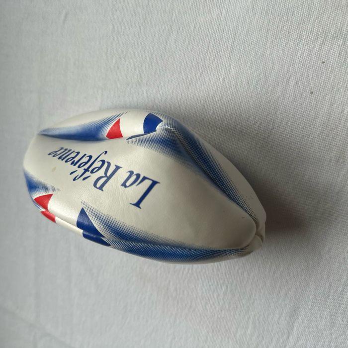 Mini ballon de rugby - photo numéro 2